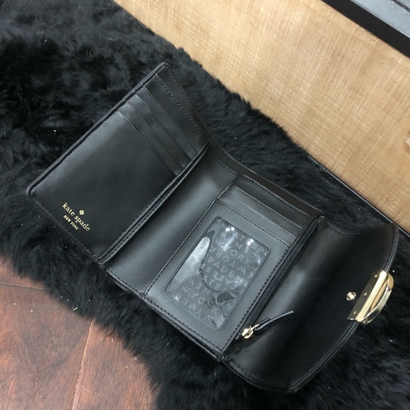 Black kate spade ♠️ Wallet - Picture 2 of 4